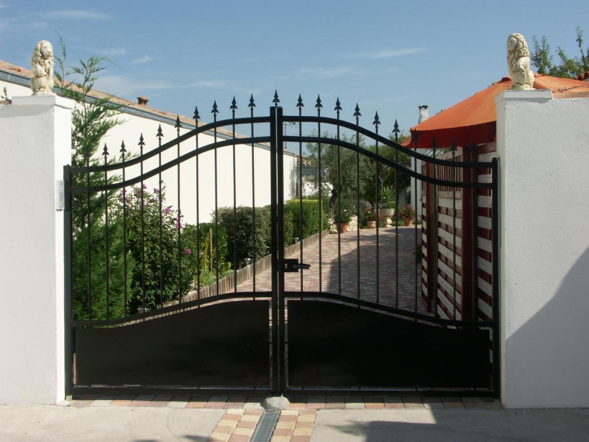 Gite Fleur De Mer La Rochelle Puilboreau Exterior foto